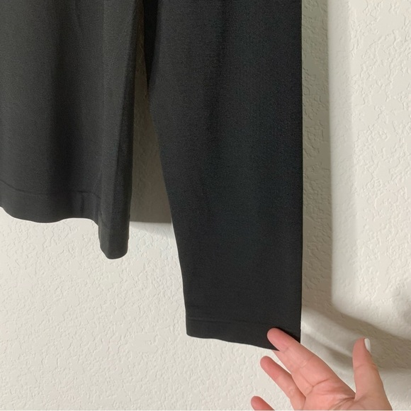 Lululemon Mens black metal vent tech 1/4 zip up pull over sweatshirt M - Picture 2 of 9